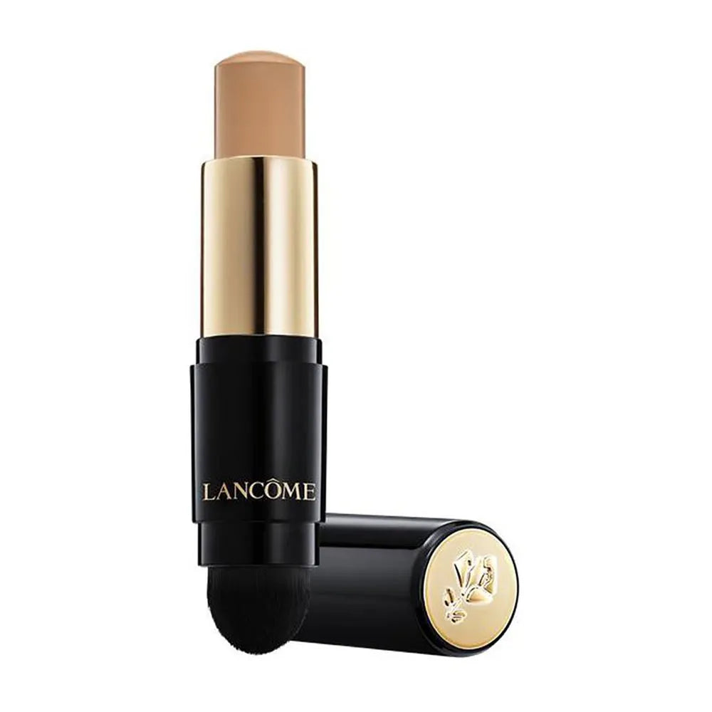 Base de maquillaje Teint Ultra Wear nº 05 de Lancome de abierto y tapa tumbada
