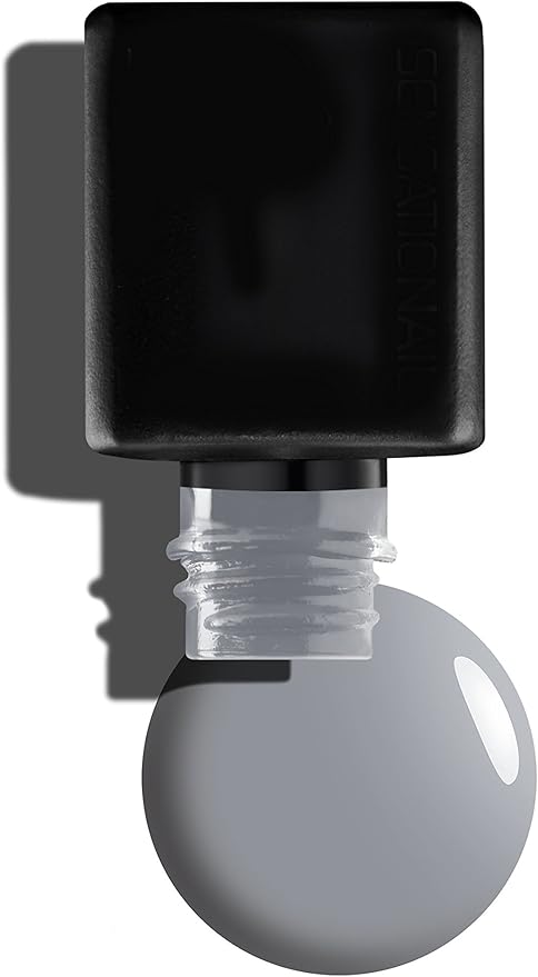 Frasco de esmalte de gel con gota color gris para uñas semipermanentes brillantes